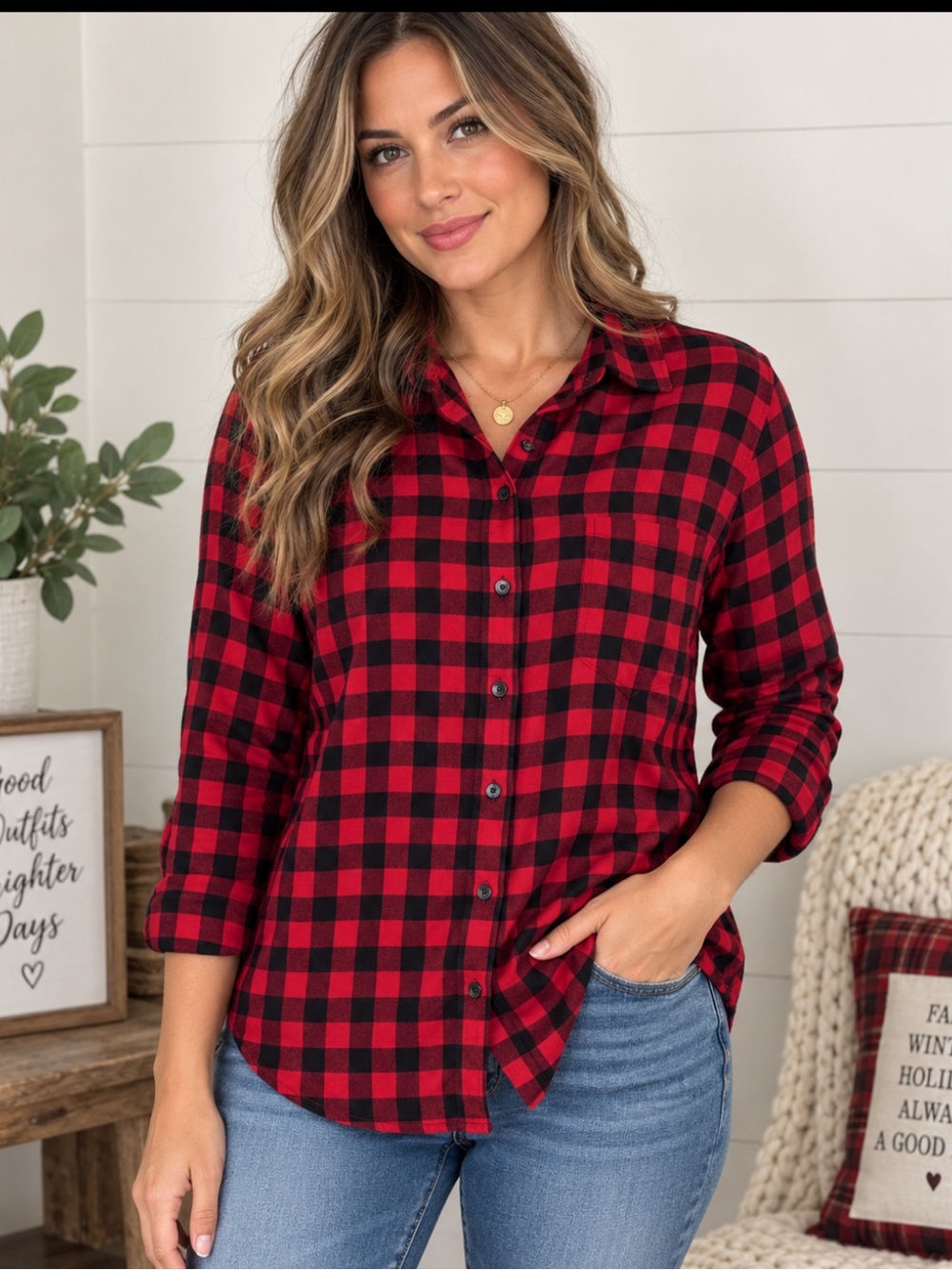Old Navy Women’s M Red Black Buffalo Plaid Flannel Button Down Shirt Holiday